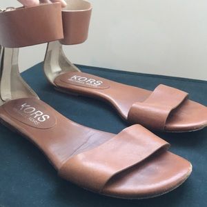 Kors Michael Kors nude sandal